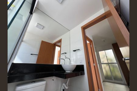 Apartamento para alugar com 50m², 2 quartos e 1 vaga Apartamento para alugar com 50m², 2 quartos e 1 vagaBanheiro Corredor