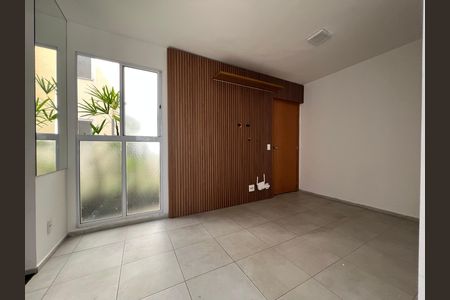 Apartamento para alugar com 50m², 2 quartos e 1 vaga Apartamento para alugar com 50m², 2 quartos e 1 vagaSala
