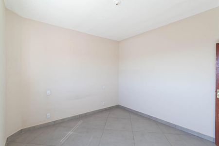 Quarto 2 de apartamento para alugar com 2 quartos, 50m² em Chacaras Reunidas Santa Terezinha, Contagem