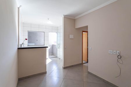 Apartamento para alugar com 2 quartos, 50m² em Chacaras Reunidas Santa Terezinha, Contagem