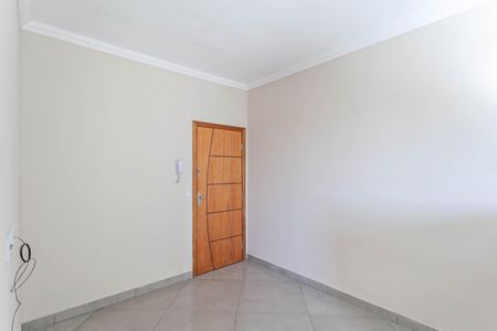 Sala de apartamento para alugar com 2 quartos, 50m² em Chacaras Reunidas Santa Terezinha, Contagem