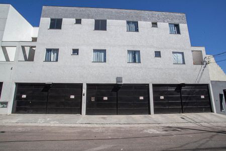 Fachada de apartamento para alugar com 2 quartos, 50m² em Chacaras Reunidas Santa Terezinha, Contagem