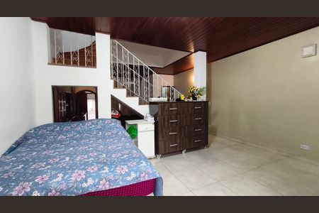 Sala de casa à venda com 4 quartos, 197m² em Cambuci, São Paulo