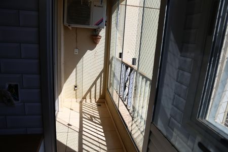 Varanda de apartamento para alugar com 3 quartos, 72m² em Jardim Monte Serrat, Aparecida de Goiânia