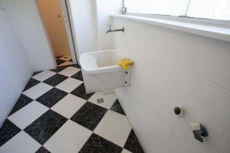 Apartamento para alugar com 87m², 3 quartos e 1 vagaÁrea de Serviço