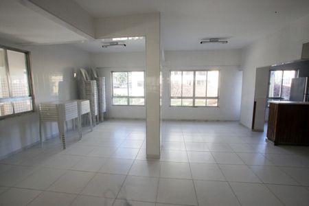 Apartamento para alugar com 87m², 3 quartos e 1 vagaÁrea comum - Salão de festas