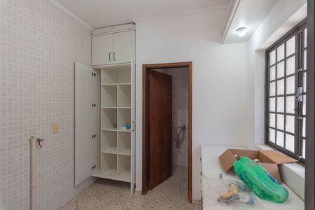 Área de Serviço de casa para alugar com 3 quartos, 220m² em Jardim dos Oliveiras, Campinas