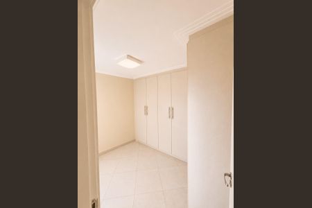 Quarto de casa de condomínio à venda com 3 quartos, 150m² em Taquara, Rio de Janeiro