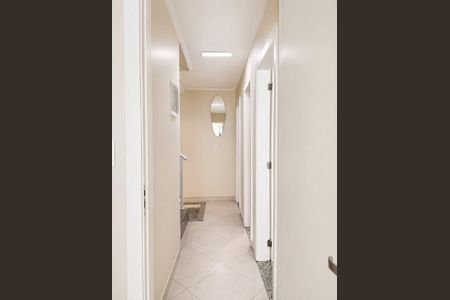 Corredor de casa de condomínio à venda com 3 quartos, 150m² em Taquara, Rio de Janeiro