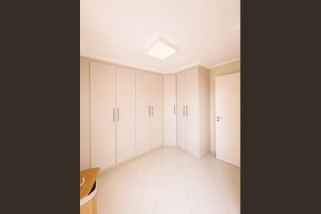 Casa de condomínio à venda com 150m², 3 quartos e 1 vaga Casa de condomínio à venda com 150m², 3 quartos e 1 vagaQuarto