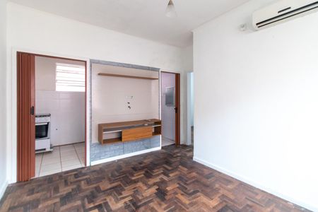 Sala de apartamento para alugar com 2 quartos, 46m² em Cristal, Porto Alegre