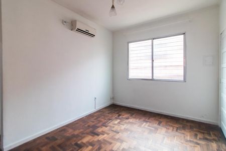 Sala de apartamento para alugar com 2 quartos, 46m² em Cristal, Porto Alegre