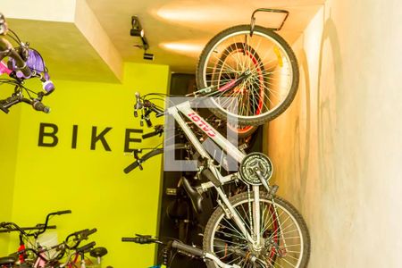 área comum - bicicletário de apartamento para alugar com 2 quartos, 39m² em Cangaiba, São Paulo