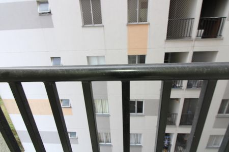 Apartamento para alugar com 39m², 2 quartos e sem vagavaranda
