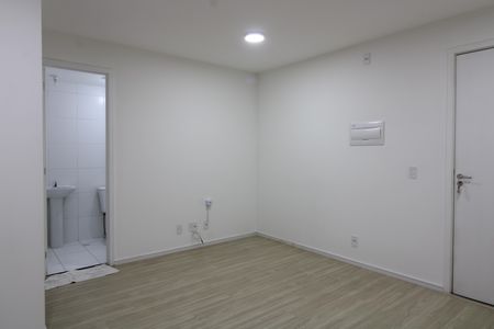 Apartamento para alugar com 39m², 2 quartos e sem vagasala / cozinha / área de serviço