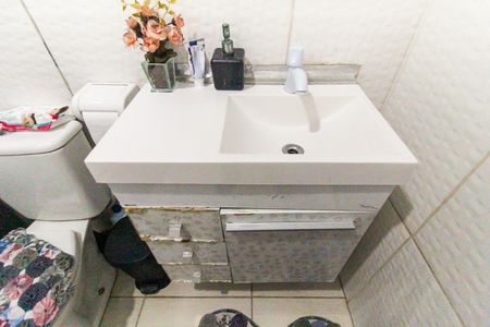 Casa à venda com 125m², 5 quartos e 4 vagas Casa à venda com 125m², 5 quartos e 4 vagasBanheiro - Casa 2