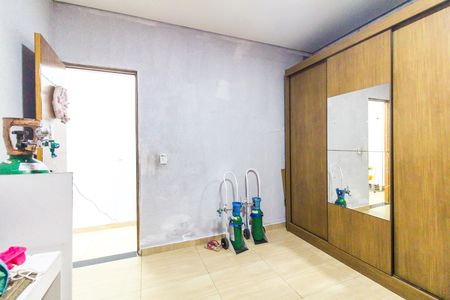 Casa à venda com 125m², 5 quartos e 4 vagas Casa à venda com 125m², 5 quartos e 4 vagasQuarto 1 - Casa 1