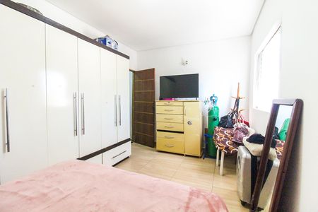 Casa à venda com 125m², 5 quartos e 4 vagas Casa à venda com 125m², 5 quartos e 4 vagasQuarto 2 - Casa 1