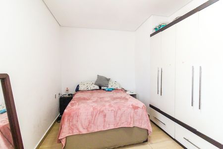 Casa à venda com 125m², 5 quartos e 4 vagas Casa à venda com 125m², 5 quartos e 4 vagasQuarto 2 - Casa 1