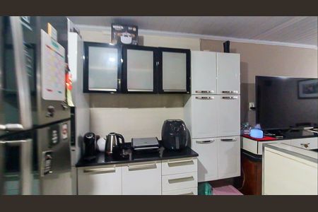 Casa à venda com 125m², 5 quartos e 4 vagas Casa à venda com 125m², 5 quartos e 4 vagasCozinha - Casa 2
