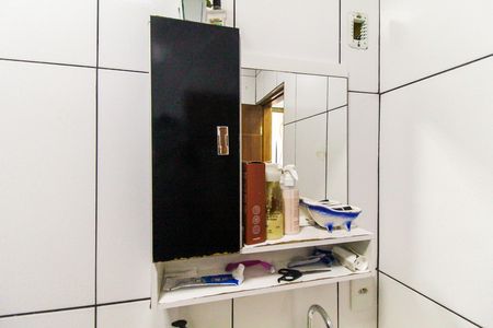 Casa à venda com 125m², 5 quartos e 4 vagas Casa à venda com 125m², 5 quartos e 4 vagasBanheiro - Casa 1