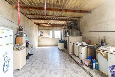Casa à venda com 125m², 5 quartos e 4 vagas Casa à venda com 125m², 5 quartos e 4 vagasTerraço