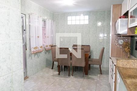 Casa para alugar com 120m², 3 quartos e 2 vagas Casa para alugar com 120m², 3 quartos e 2 vagasSala de Jantar