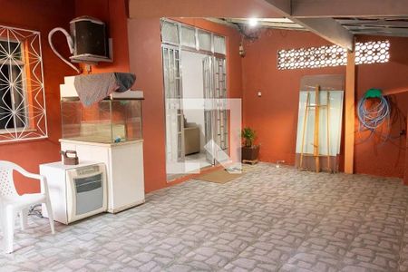 Casa para alugar com 120m², 3 quartos e 2 vagas Casa para alugar com 120m², 3 quartos e 2 vagasÁrea de Externa