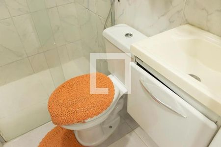 Banheiro de casa para alugar com 3 quartos, 120m² em Cosmorama, Mesquita