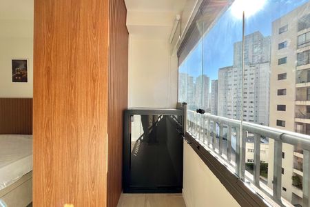 Varanda de kitnet/studio para alugar com 1 quarto, 24m² em Vila Santa Catarina, São Paulo