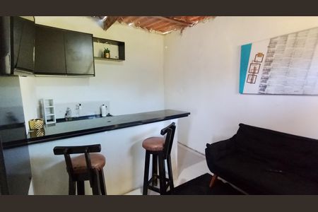 Cozinha/sala de casa para alugar com 1 quarto, 30m² em Ipelândia, Suzano
