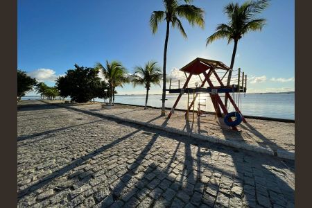 Área comum de casa de condomínio para alugar com 5 quartos, 550m² em Praia do Siqueira, Cabo Frio