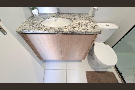 Banheiro  de apartamento para alugar com 1 quarto, 38m² em Barra, Salvador