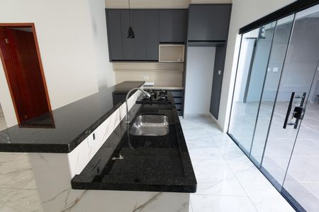 Casa para alugar com 156m², 3 quartos e 2 vagas Casa para alugar com 156m², 3 quartos e 2 vagasCozinha