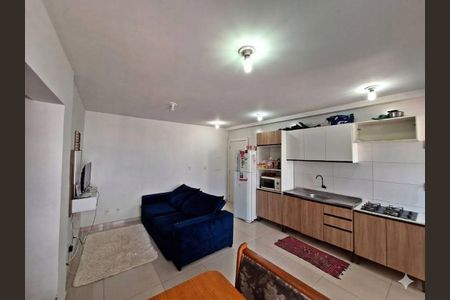 Apartamento para alugar com 56m², 2 quartos e 1 vaga Apartamento para alugar com 56m², 2 quartos e 1 vagaSala / Cozinha