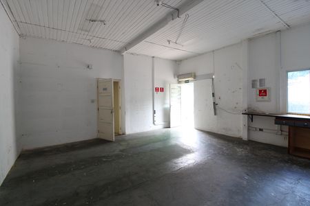 Edícula de casa para alugar com 6 quartos, 1000m² em Butantã, São Paulo