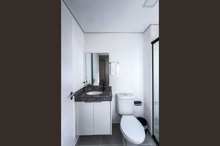Banheiro de apartamento para alugar com 1 quarto, 26m² em Belenzinho, São Paulo