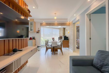 Sala de apartamento à venda com 2 quartos, 51m² em Quitaúna, Osasco