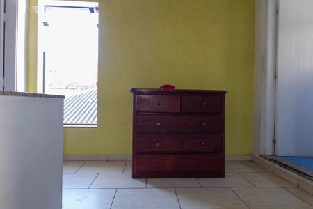 Casa à venda com 225m², 3 quartos e 2 vagas Casa à venda com 225m², 3 quartos e 2 vagasMezanino