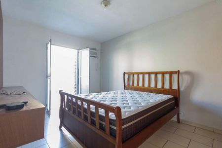 Casa à venda com 225m², 3 quartos e 2 vagas Casa à venda com 225m², 3 quartos e 2 vagasQuarto 1