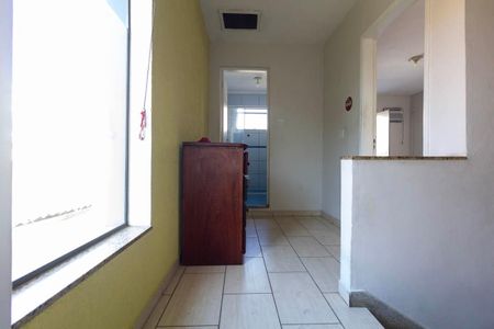 Casa à venda com 225m², 3 quartos e 2 vagas Casa à venda com 225m², 3 quartos e 2 vagasMezanino