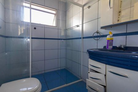 Casa à venda com 225m², 3 quartos e 2 vagas Casa à venda com 225m², 3 quartos e 2 vagasBanheiro 1