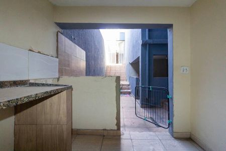 Casa à venda com 225m², 3 quartos e 2 vagas Casa à venda com 225m², 3 quartos e 2 vagasQuintal