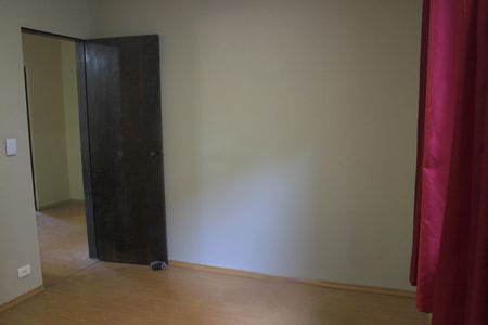 Casa à venda com 279m², 4 quartos e 6 vagasQuarto 3