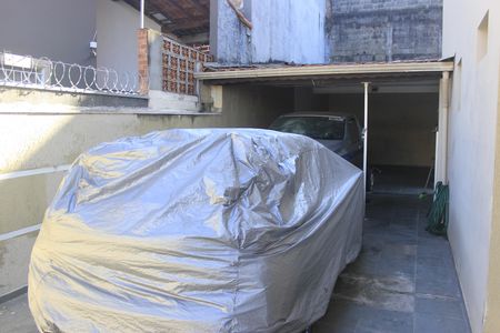 Casa à venda com 279m², 4 quartos e 6 vagasGaragem