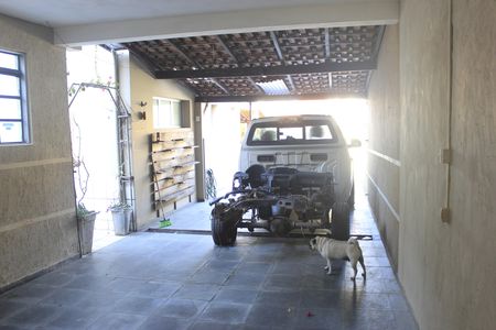 Garagem de casa à venda com 4 quartos, 279m² em Jardim Rosa de Franca, Guarulhos