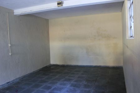 Casa à venda com 279m², 4 quartos e 6 vagasGaragem