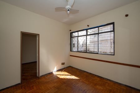 Apartamento à venda com 140m², 4 quartos e 2 vagas Apartamento à venda com 140m², 4 quartos e 2 vagasQUARTO1