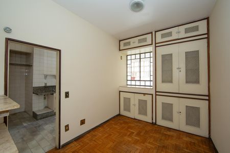 Apartamento à venda com 140m², 4 quartos e 2 vagas Apartamento à venda com 140m², 4 quartos e 2 vagasSALA