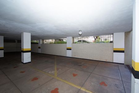 Apartamento à venda com 140m², 4 quartos e 2 vagas Apartamento à venda com 140m², 4 quartos e 2 vagasGARAGEM